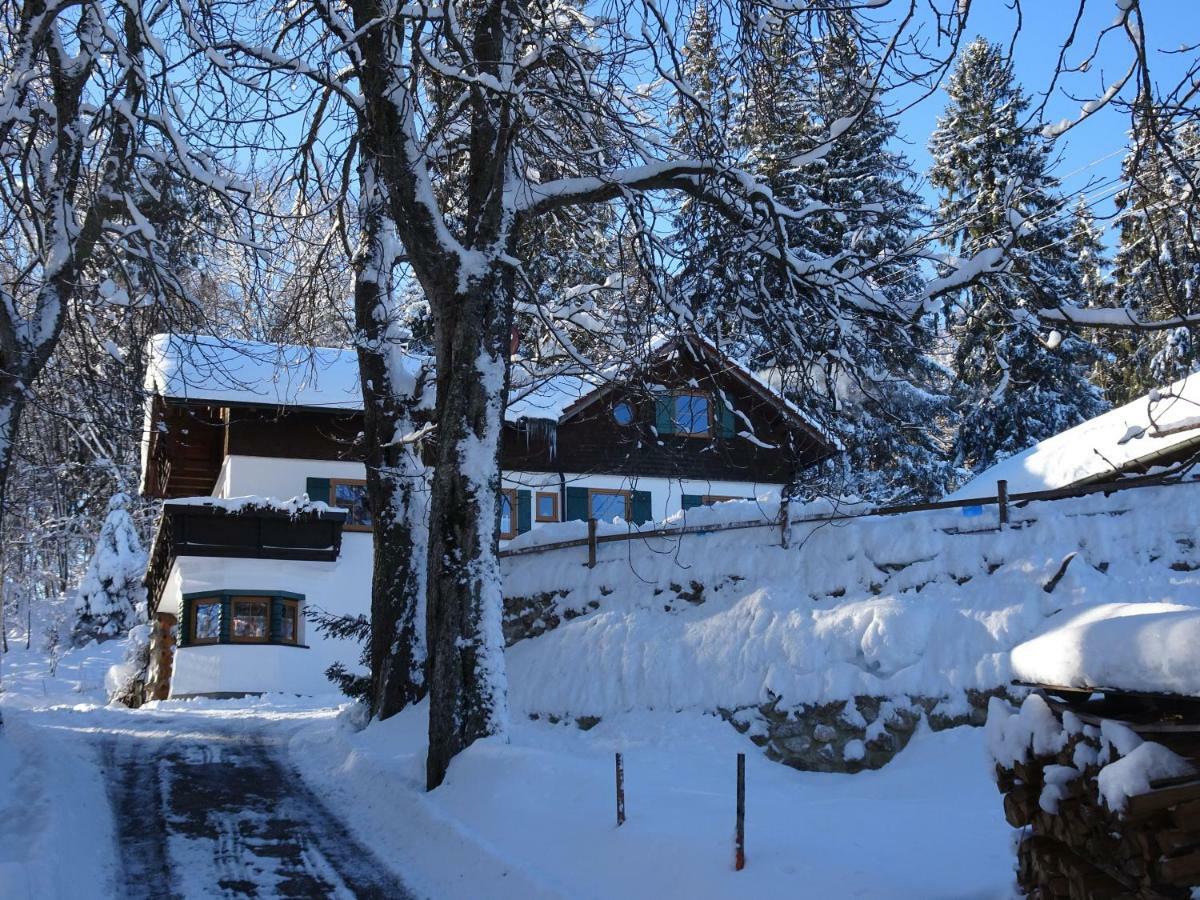 Villa Im Wald Roßhaupten エクステリア 写真